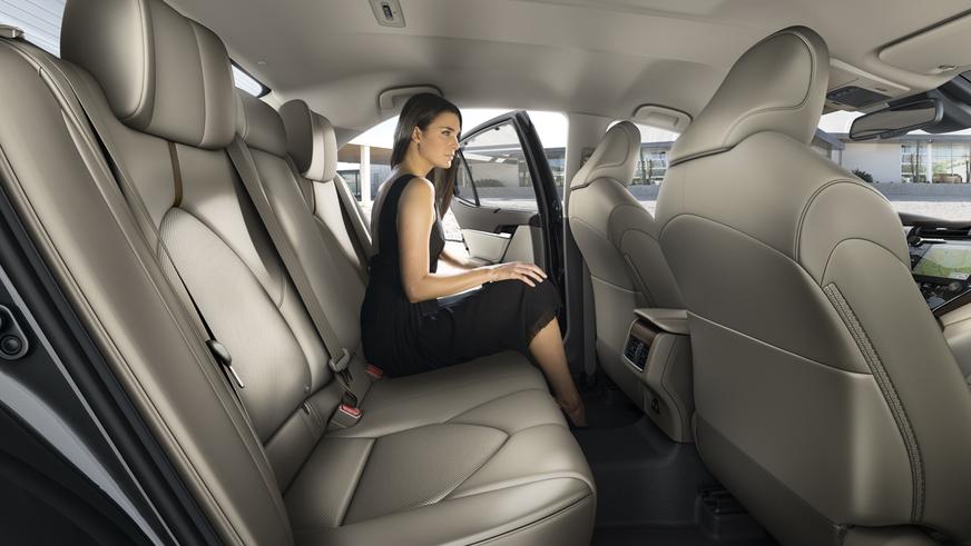 Toyota Camry XV70 появится в Казахстане весной