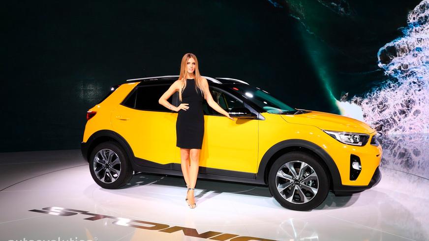 Из автосалона в Женеве могут исчезнуть девушки-модели