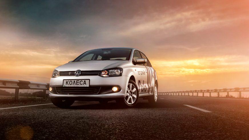 Volkswagen Polo Sedan - 2013