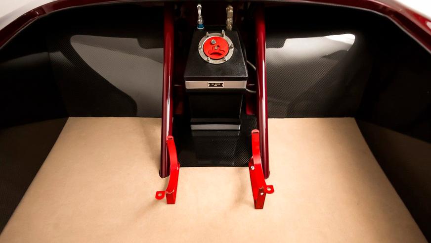 В Норвегии продают Rolls-Royce для дрэга с кожаным салоном