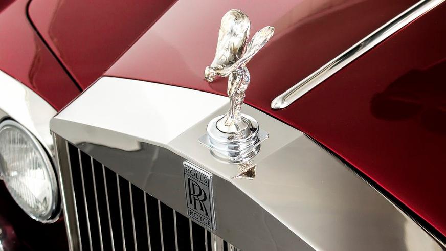 В Норвегии продают Rolls-Royce для дрэга с кожаным салоном