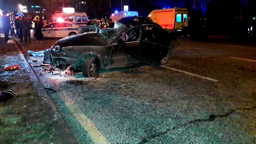 Грузовик на Аль-Фараби опять стал причиной смертельного ДТП