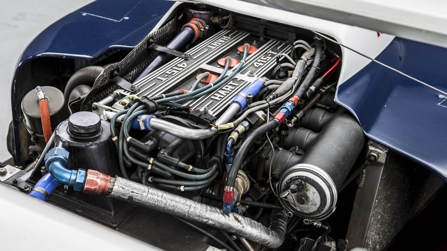 Первый болид Айртона Сенны в Формуле-1 пустят с молотка