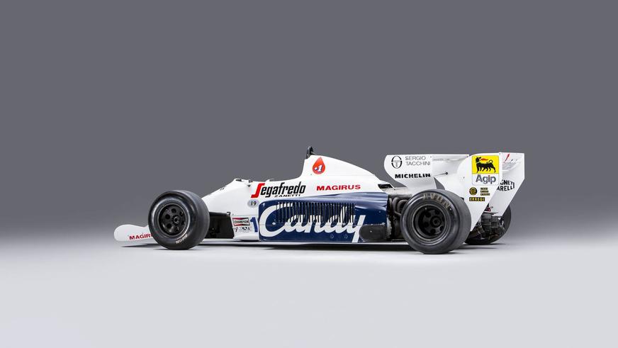 Первый болид Айртона Сенны в Формуле-1 пустят с молотка