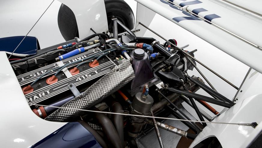 Первый болид Айртона Сенны в Формуле-1 пустят с молотка