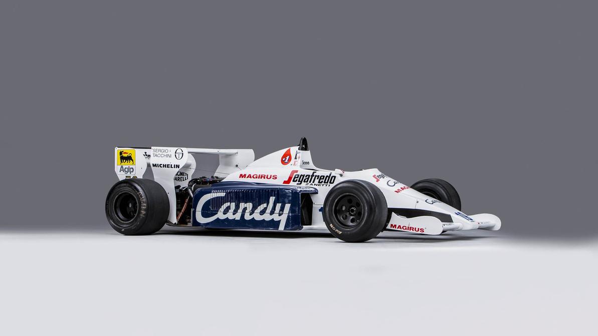 Первый болид Айртона Сенны в Формуле-1 пустят с молотка