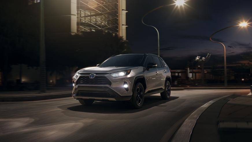 Toyota сделала новый RAV4 более брутальным