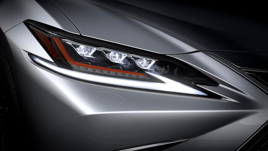 Новый Lexus ES представлен официально