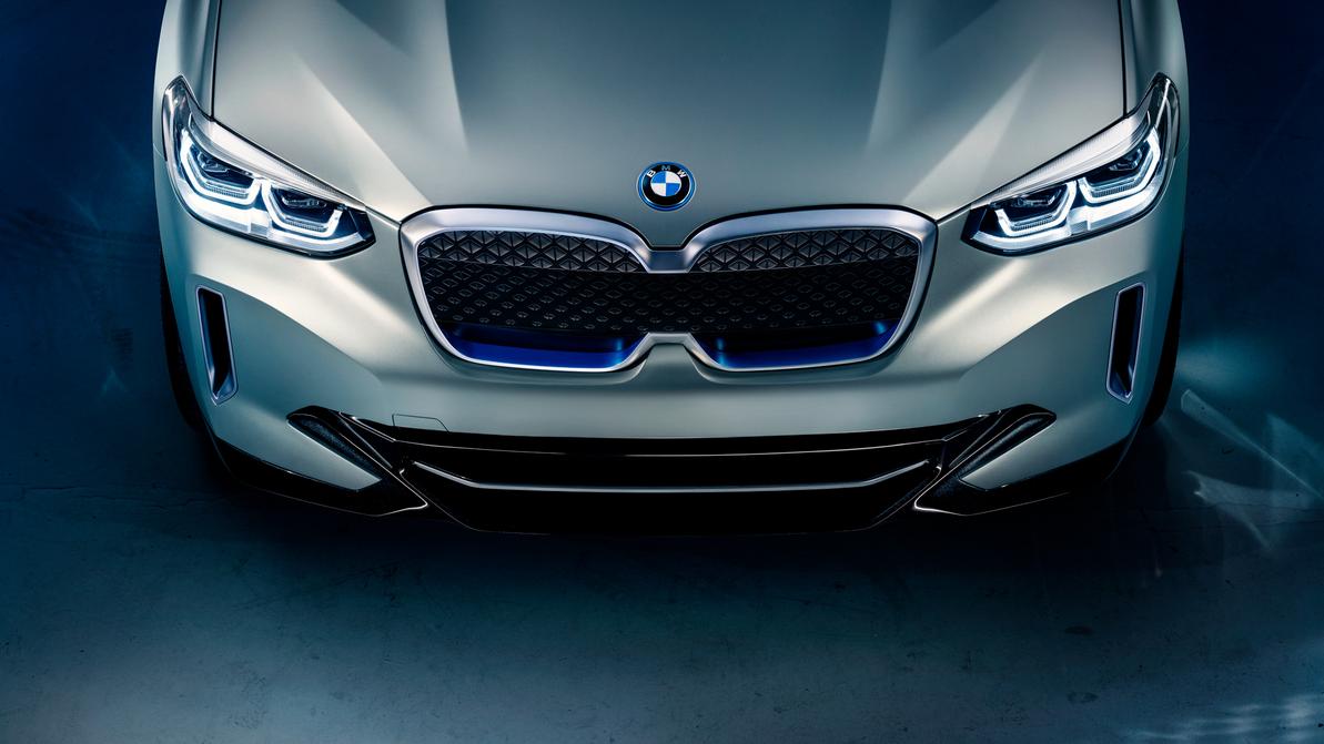 BMW создала электрический X3