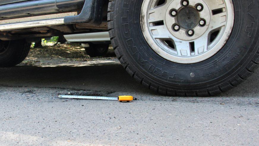 Какие ямы допустимы на казахстанских дорогах