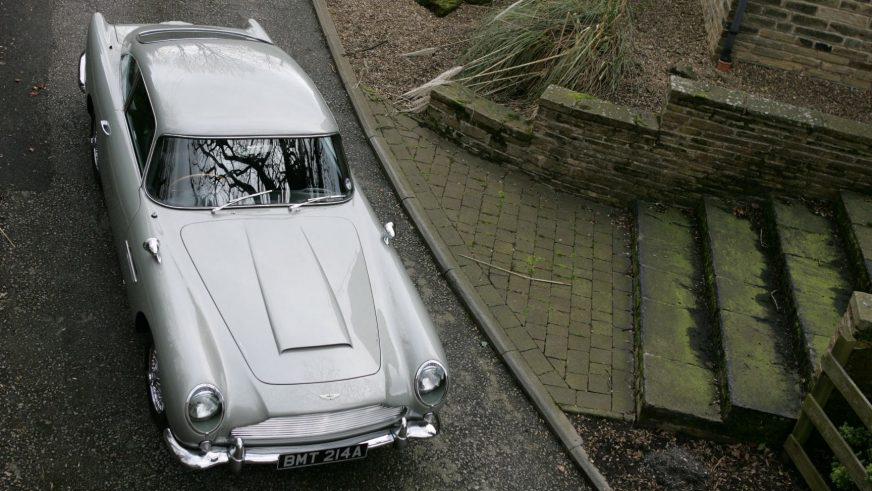 Aston Martin Джеймса Бонда пустят с молотка