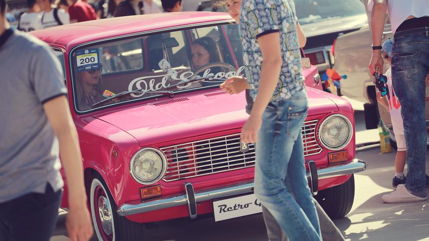 Автошоу прямо на «Медеу»