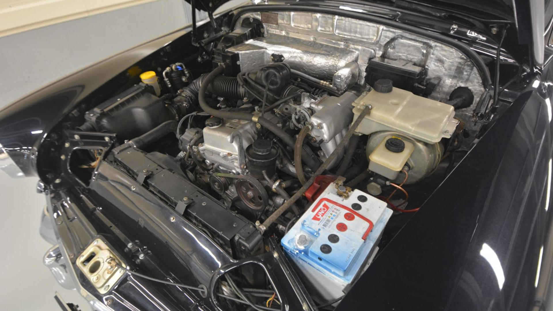 «Волгу» как у Путина продают за 335 тысяч долларов