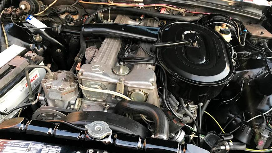 Mercedes-Benz W116 выставили на продажу за 25 млн тенге