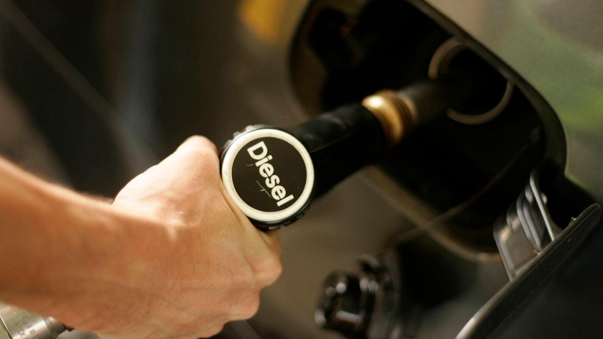 Дизель теперь почти на 20 тенге дороже Аи-92