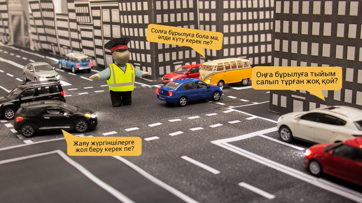 Туған күн кешінде жалаңаш қыздар