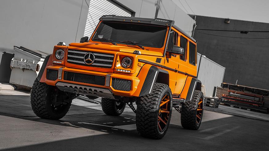 Мандариновый Mercedes-Benz G550