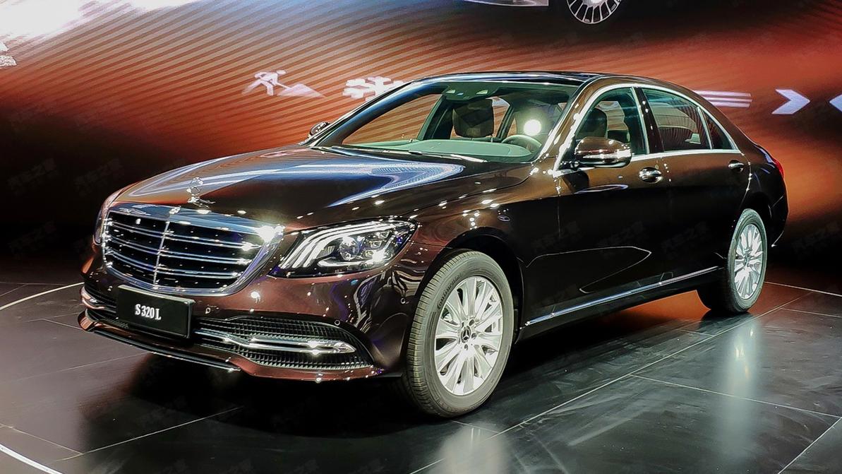 Двухлитровый Mercedes-Benz S-класса