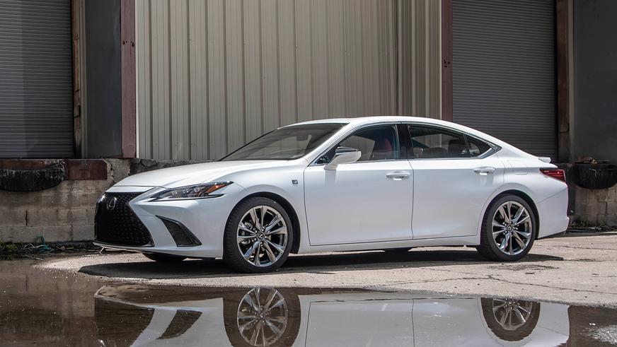 Lexus ES - 2019