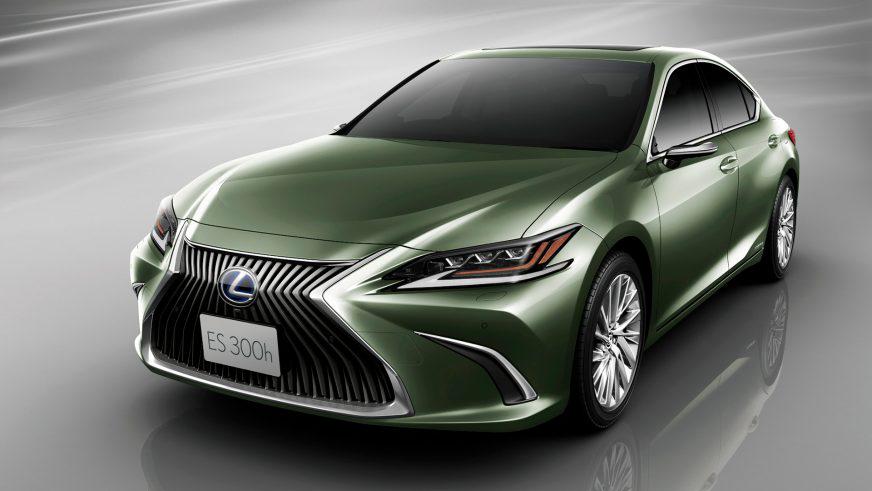 Камеры вместо зеркал появились на Lexus ES