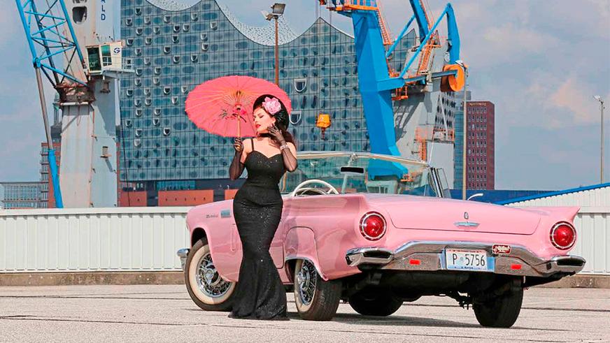 Календарь «Девушки и легендарные американские автомобили – 2019»