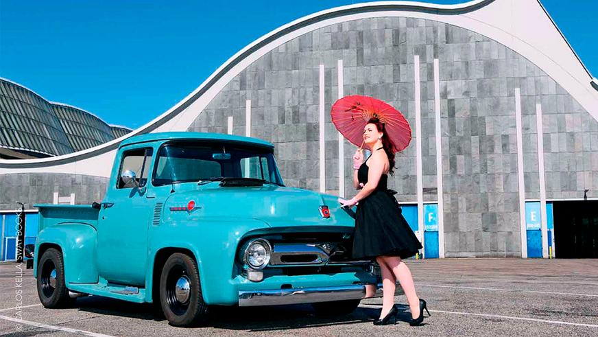 Календарь «Девушки и легендарные американские автомобили – 2019»