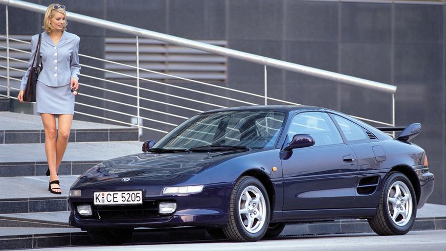 Toyota хочет возродить Celica или MR2