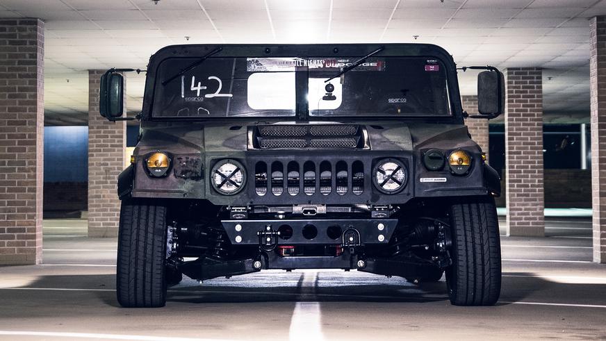 Из Hummer H1 сделали автомобиль для трека