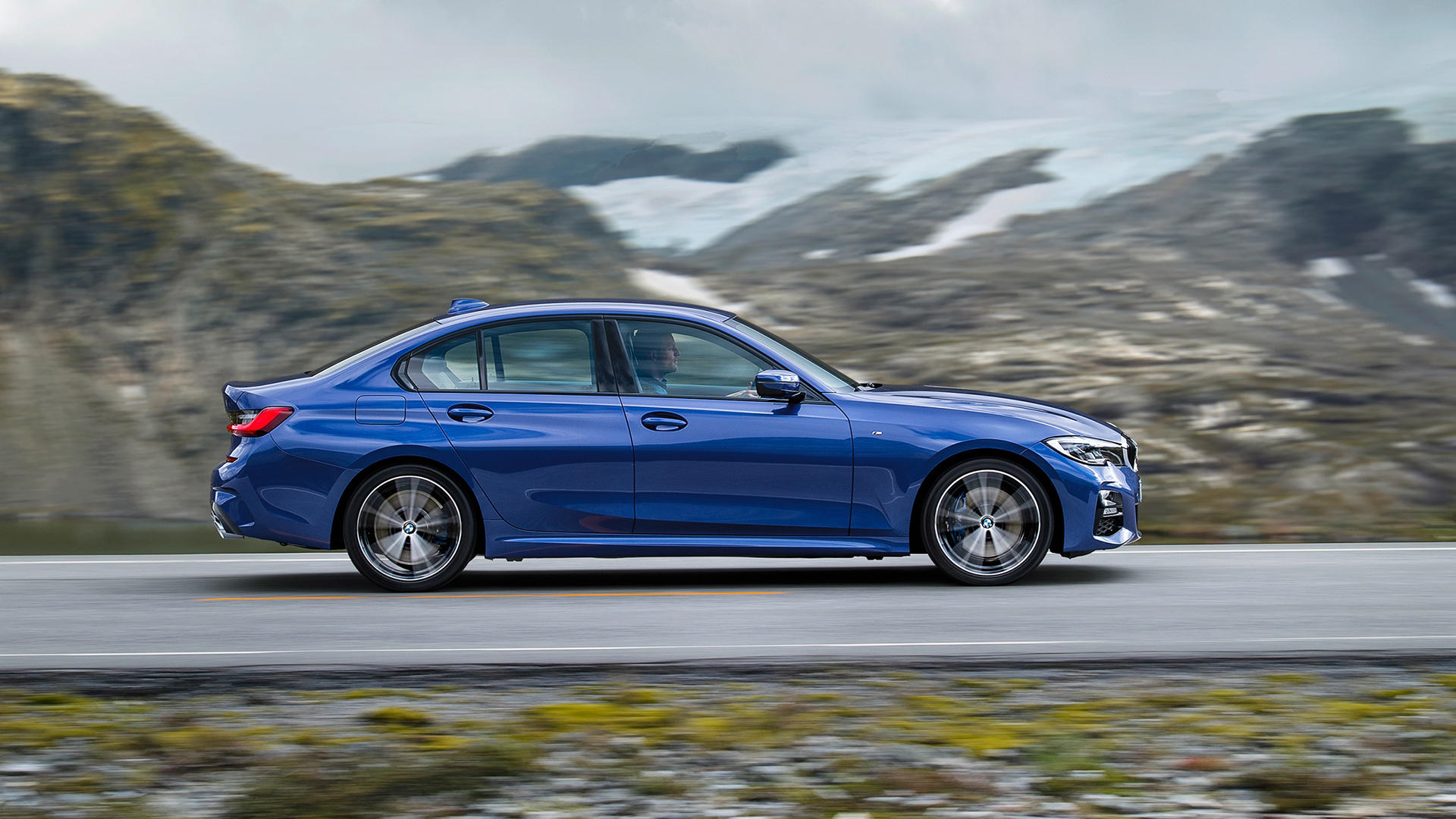Новая BMW третьей серии (G20) представлена официально