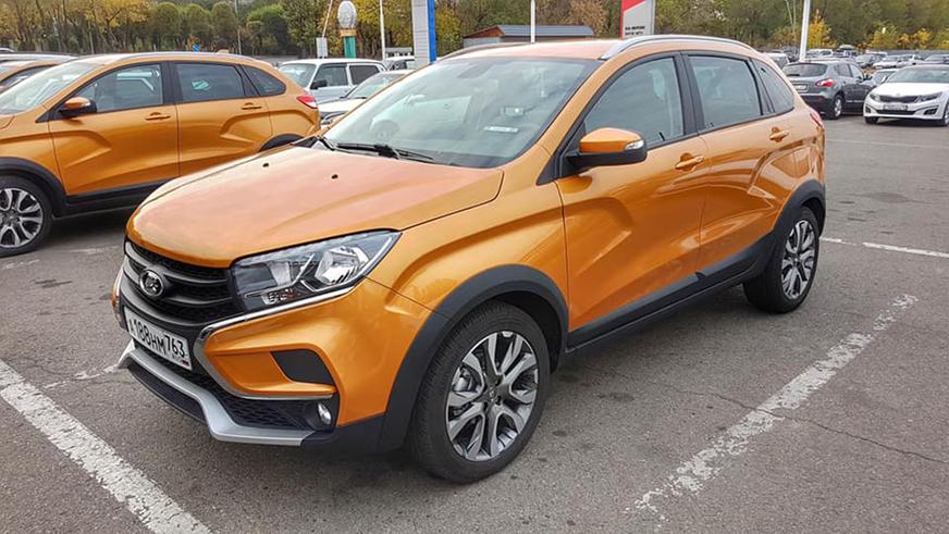 Lada XRAY Cross встала на конвейер