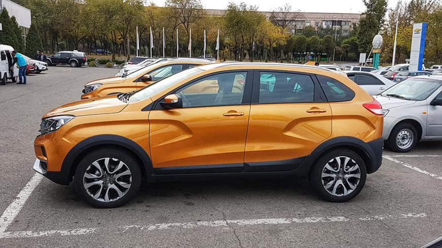 Lada XRAY Cross встала на конвейер