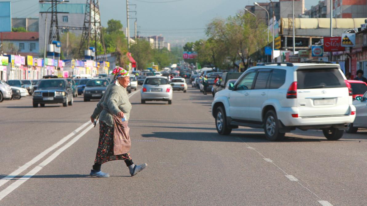 Пешеходы в Казахстане стали чаще гибнуть на дорогах