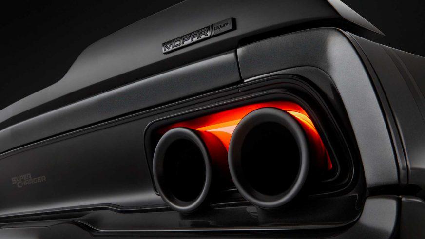 В США собрали 1000-сильный Dodge Charger ради рекламы мотора
