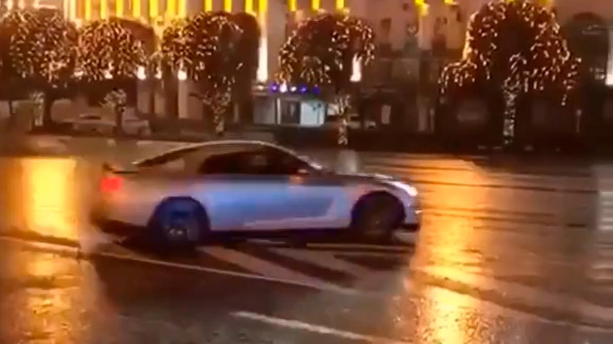 Алматинская полиция ищет лихача на Nissan GT-R из прошлого