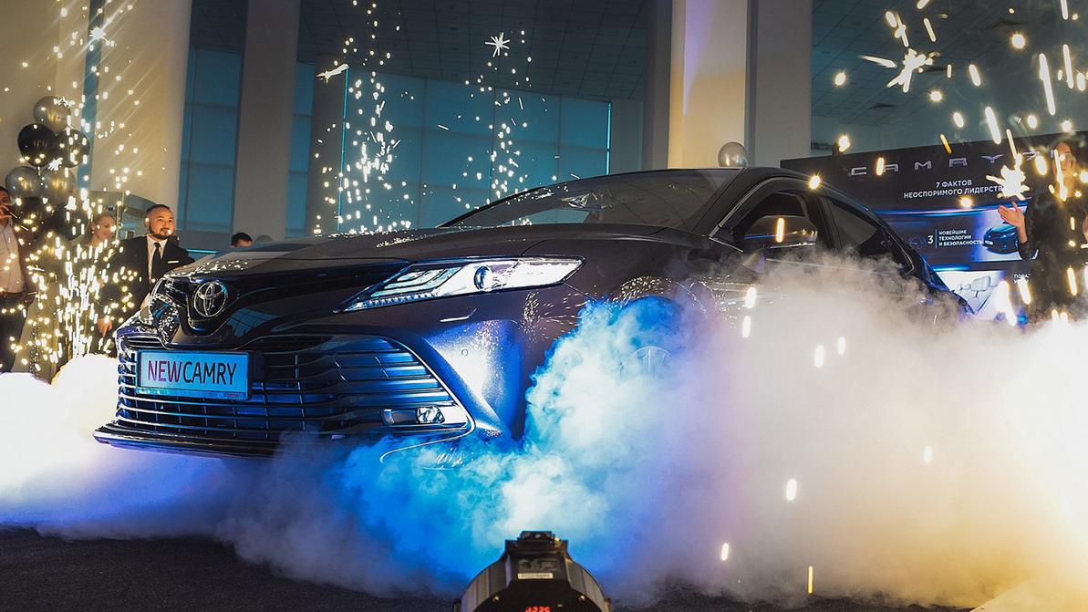 Рынок в октябре: Toyota Camry, Lada 4x4 и Lada Vesta