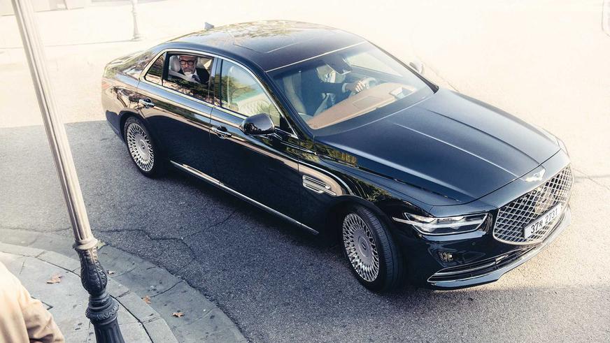 Genesis G90 сменил лицо