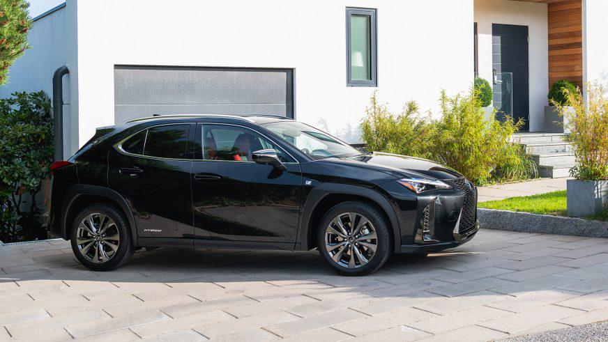 LEXUS UX -2019