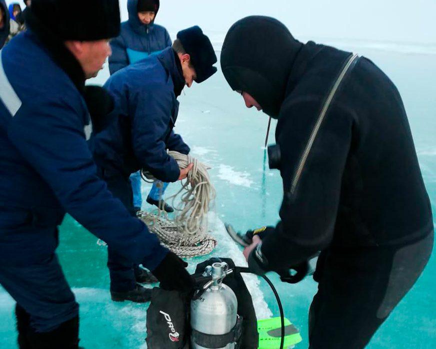 Рыбак вместе с внедорожником утонул на Балхаше