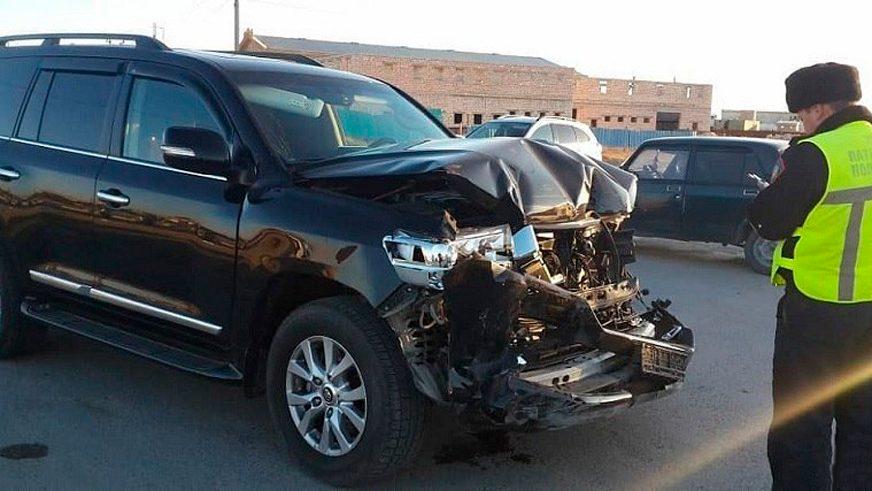 Замакима Мангистауской области попал в аварию