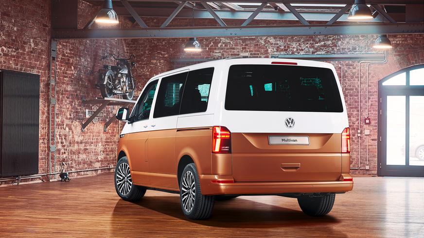 Volkswagen Multivan обновили: появилась версия на электротяге