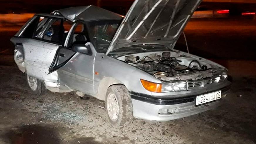 «Битва» субаристов на Райымбека в Алматы закончилась серьёзной аварией