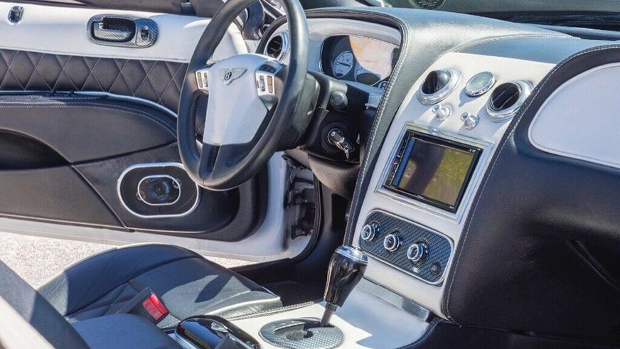 Тюнеры превратили Chrysler Sebring в Bentley Continental GTC