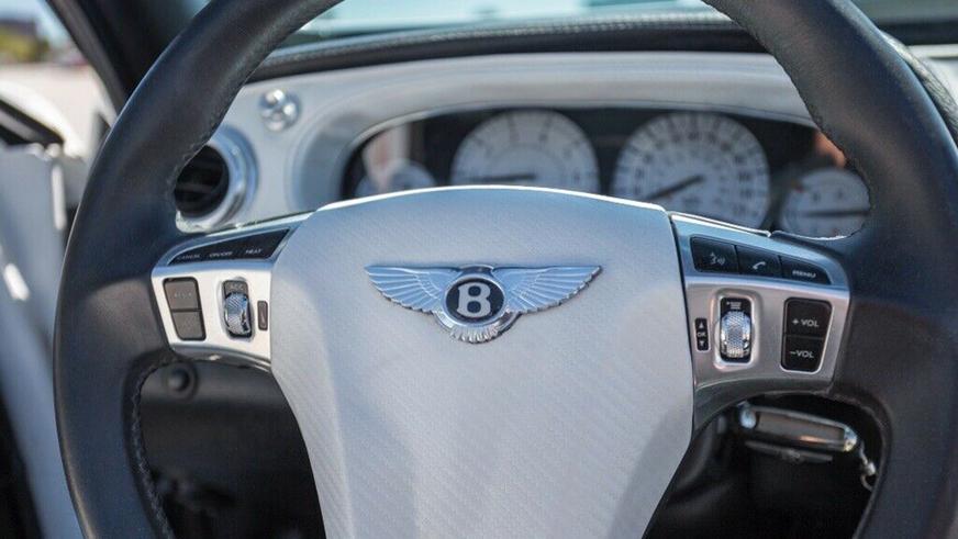 Тюнеры превратили Chrysler Sebring в Bentley Continental GTC