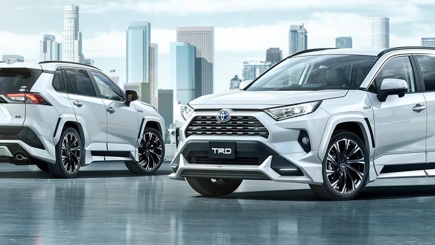 Новый Toyota RAV4 получил сразу две версии от TRD
