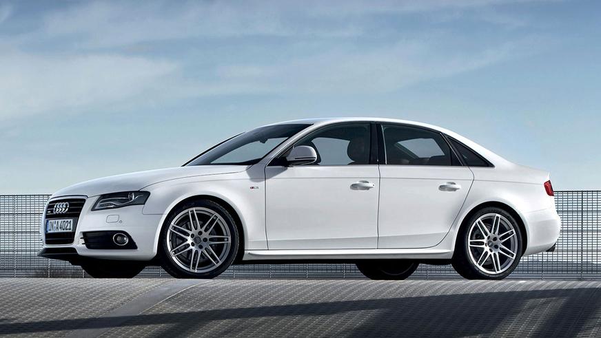 Audi A4 стукнуло 25 лет