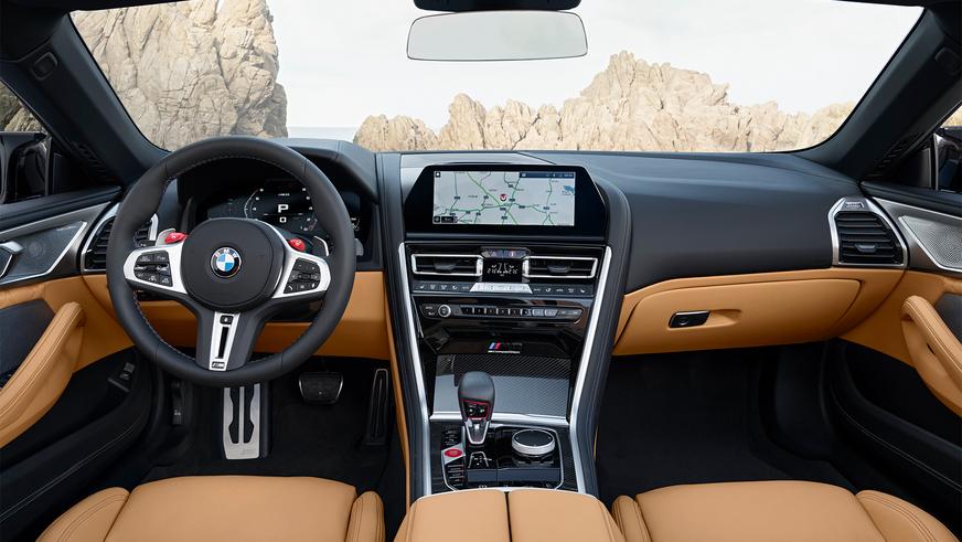 BMW представила кабриолет и купе M8