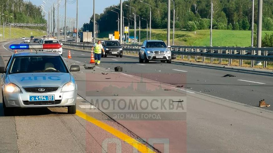 Мотоблогер, руливший ногами, погиб в ДТП