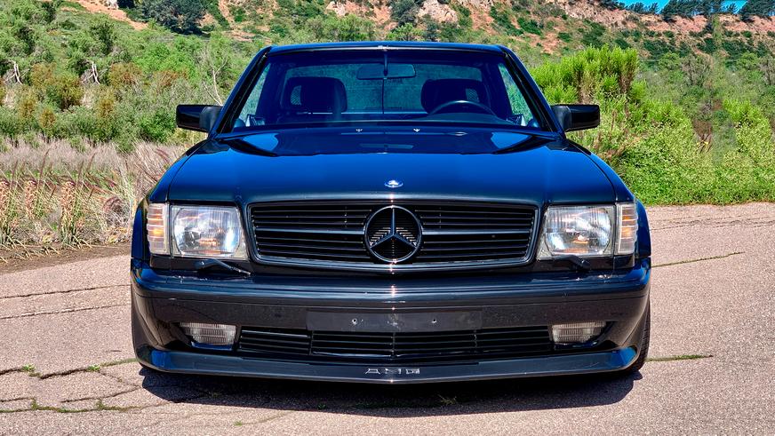 Редкий Mercedes-Benz 560SEC от AMG выставили на продажу