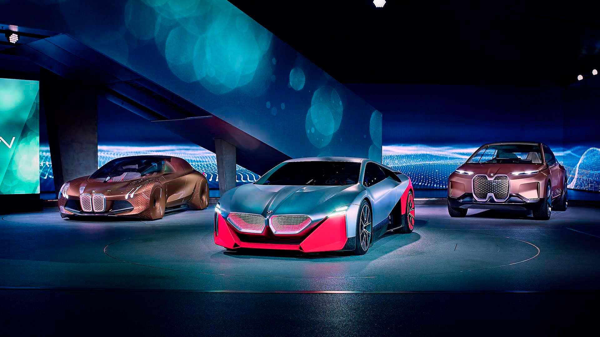 BMW показала суперкар будущего
