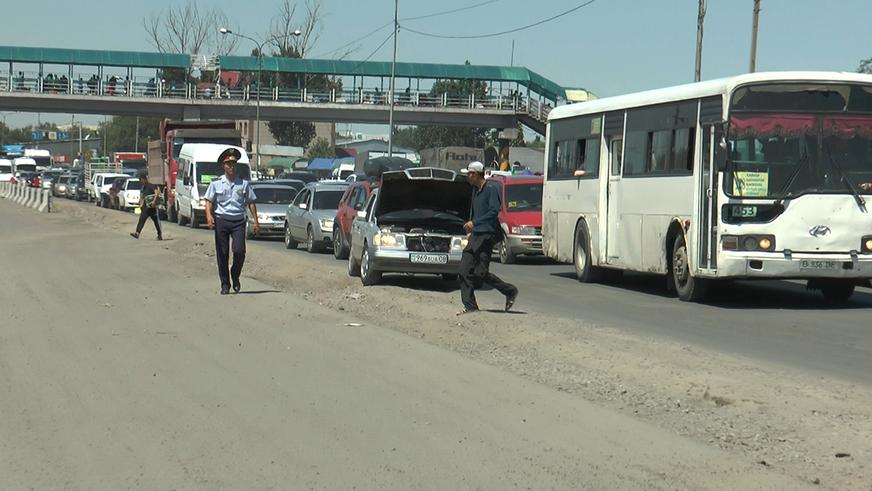 Пешеходов-нарушителей вновь начали ловить в Алматы